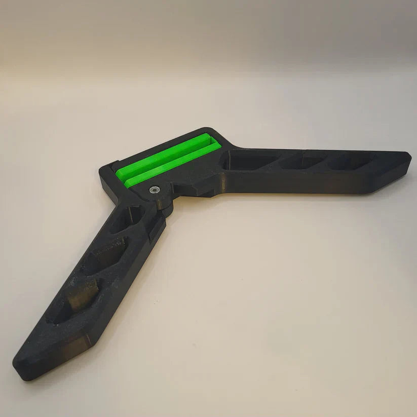 Limb-Mounted Bow Stand – Easy-to-Use Detachable Bow Support